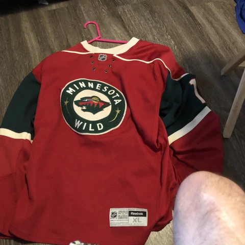 minnesota wild jersey mens xl (Parise) Cover