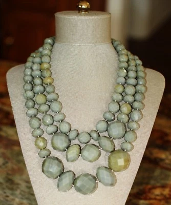 Kate Spade statement GIVE IT A SWIRL faceted bead 3 triple STRAND NECKLACE GREY - Изображение 1 из 4