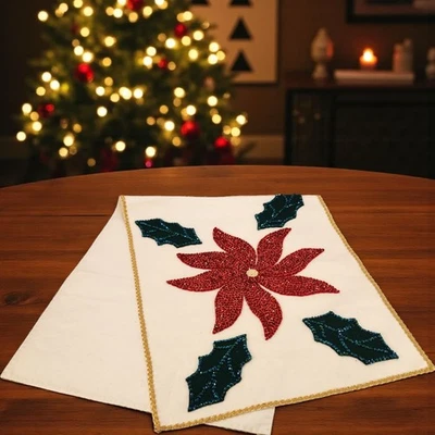 VTG Cream Felt Red Sequin Poinsettia Christmas Table Runner Gold Ricrac 36 X 15 - Image 1 of 4