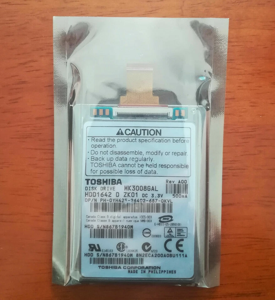 Toshiba Hard Drive MK3008GAL 30GB for iPods Classic 5/6/7th Gens Unused - Image 1 of 4