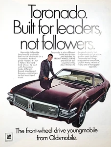 PRINT AD 1968 Toronado Youngmobile from Oldsmobile Built for Leaders Plum - Picture 1 of 1