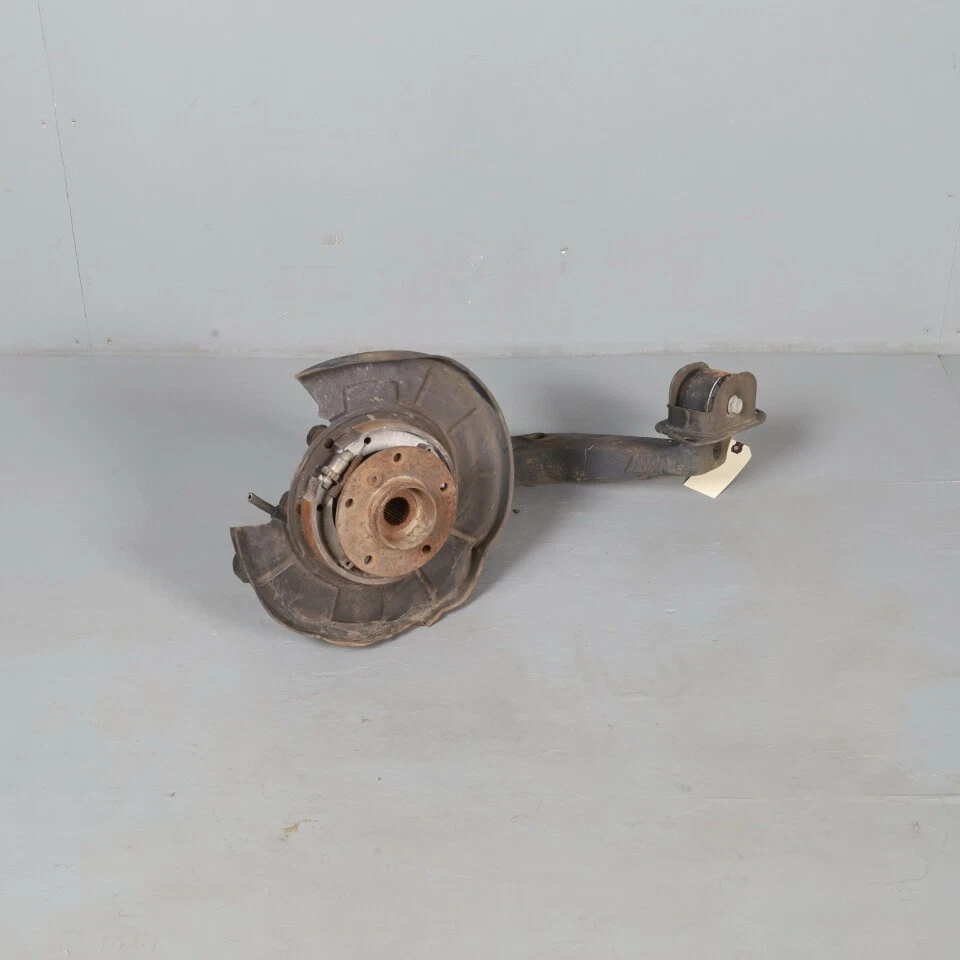 2001-2006 BMW M3 Rear Trailing Control Arm Hub Right OEM Used Foto 1 de 4