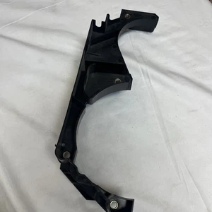 Mercedes Benz 1990-1993 300SL Suppressor Housing 1041580485 - Foto 1 di 3