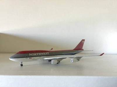 1:400 Dragon Wings Northwest Airlines 747-400 55470 Foto 1 de 2