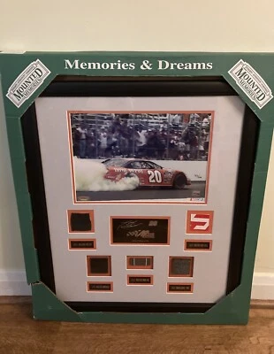 Tony Stewart Montado en Imagen Recuerdos Enorme Carrera Usado Metal Parabrisas Traje Neumático Foto 1 de 4