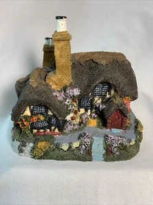 VTG Tudor Thatched Cottage, Minature Fairy Cottage - Picture 1 of 8