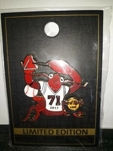 Hard Rock Cafe Boston Limited Edition 2017 Baseball Lobster 71 Pin NEW - Picture 1 of 5
