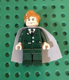 LEGO Harry Potter Professor Lupin Dark Green Minifigure hp042 4752 4758 10132