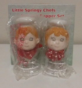 Little Springy Chefs Ceramic Salt & Pepper Set - Picture 1 of 6