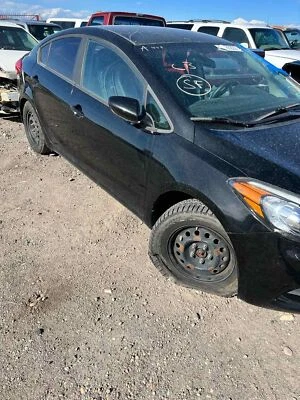 Used Air Cleaner Assembly fits: 2016 Kia Forte 2.0L California emissions Grade A — 第 1/4 张图片