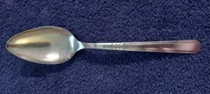 1881 Rogers Oneida Capri 1935 Sterling SilverPlate Flatware Ova Soup Table Spoon - Picture 1 of 3