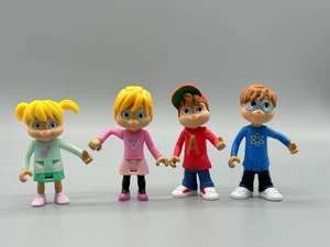 Lote de 4 figuras ALVIN ARPMUNKS 2,5" Alvin Simon Brittany Eleanor Cake Toppers - Imagen 1 de 7