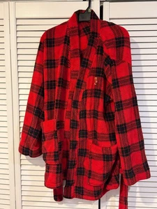 PINK By Victoria's Secret Plaid Robe Cozy Fleece Lounge Wear Size M Red New - Picture 1 of 3