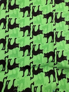 44 x 1 Yard Halloween Creepy Black Cats on Neon Green 100% Cotton Fabric - Picture 1 of 3