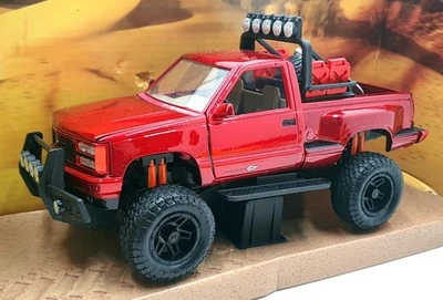 Motor Max 1/24 Scale Diecast 79130 - 1992 GMC Sierra GT Pickup - Dark Red - Image 1 of 4