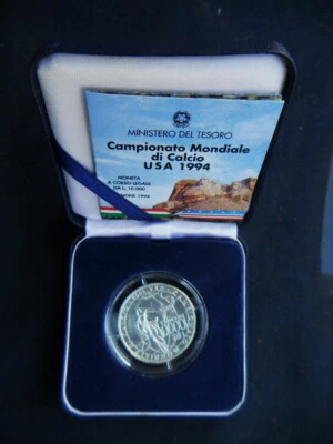 1994 ITALY rare silver COIN 10000 UNC World CUP Football Soccer USA official box - Image 1 of 3