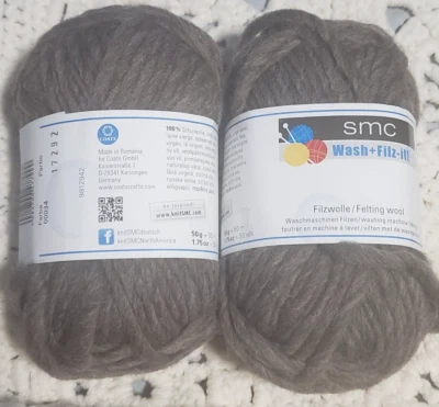 SMC Wash & Filz It Felting Roving Yarn 2 Skeins Color 00034 Lot 17292 - Image 1 of 4