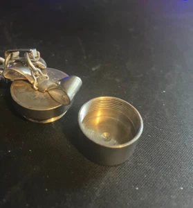 Bracciale carino con ciondolo portapillole - Foto 1 di 4