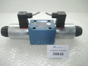 4/3 way valve, Rexroth No. 5-4WE 10 E33/CG24N9Z4, Demag used spare parts - Picture 1 of 3
