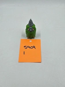 2006 Authentic Pokemon Finger Puppet Burmy Figure Catch Them All Nintendo Bandai - Picture 1 of 1