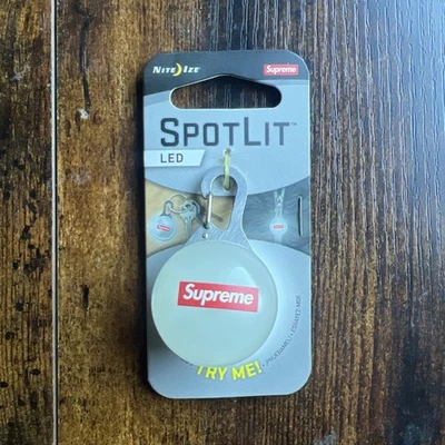 Supreme Nite Ize SpotLit LED Clip/Keychain Clear SS19 Brand New - Image 1 of 3