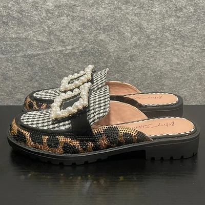 Broche plataforma Betsey Johnson Grayce Mule sin cordones para mujer 9 perlas de leopardo Foto 1 de 4