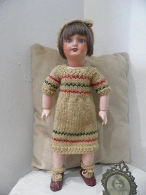 BELLE REPRO  ROBE LAINE 1942/46 POUR BLEUETTE (P 292 BLEUETTE) + ACCESSOIRES - Photo 1/4