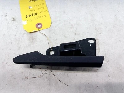 17-20 BENTLEY BENTAYGA LEFT SIDE LINECROSS COMPOSITE INTERIOR BRACKET MOUNT OEM - Image 1 of 4