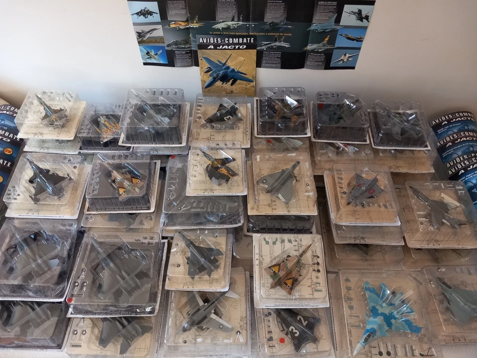 Combat Aircraft Aerei da Combattimento Altaya 1/72 - Immagine 1 di 4