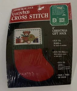 1986 Designs for Needle WEIHNACHTSGESCHENK SOCKE Strumpf KIT GEZÄHLT KREUZSTICH 8" - Bild 1 von 1