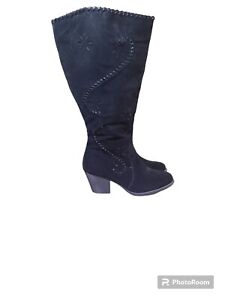 Cloudwalkers By Avenue Black Faux Suede Knee High Boots 3" Heel Size 9.5W
