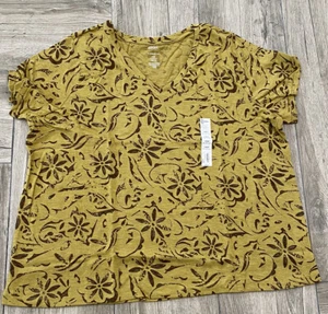 Sonoma The Everyday Tee Plus Size V Neck Short Sleeve Top Olive Floral - Picture 1 of 3