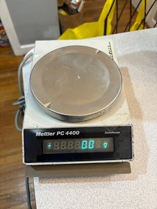 Mettler Toledo DeltaRange PC4400 Precision Balance Scale - Picture 1 of 6