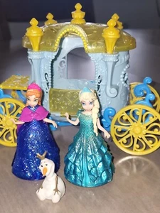 Disney Frozen Magic Clip Glitter Glider Princess Polly Pocket Doll Carriage Lot - Picture 1 of 3