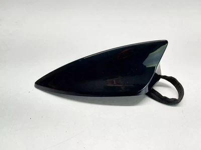 VAUXHALL GRANDLAND X 2018 AERIAL ROOF ANTENNA SHARK FIN BLACK YQ00013980 - Image 1 of 4