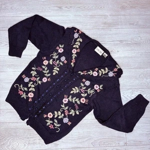 Vintage Carolyn Taylor Langarm Strickjacke Pullover Shirt bestickt Blumen med - Bild 1 von 6