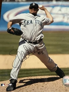 EDDIE GUARDADO MLB Seattle Mariners Auto Autographed Signed 8x10 Photo - Picture 1 of 7