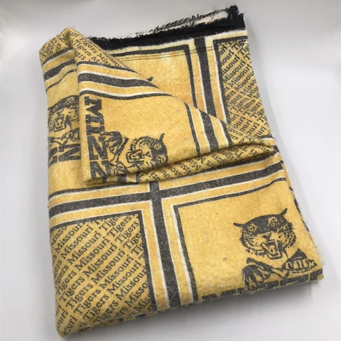 Vtg 1970's University of Missouri Mizzou Tigers Stadium Throw Blanket 92 x 68 in Cover