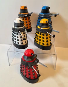 5 x Doctor Who Action Figuren Dalek Konvolut -s orange, rot, blau, weiß, gelb - Bild 1 von 9