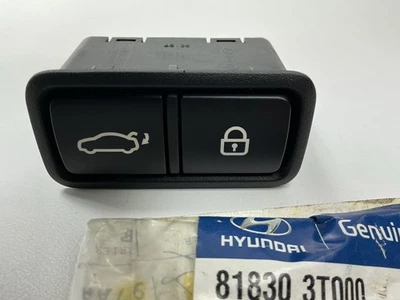 Новый подлинный переключатель выпуска крышки багажника от оригинального производителя для 2015-2016 Genesis 818303T000 - Изображение 1 из 4