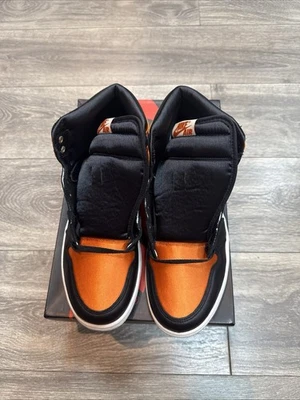 Talla 10 - Air Jordan 1 Retro OG Alto Satén Roto Tablero Trasero W Foto 1 de 4