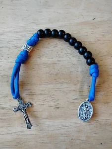 St Michael Decade Paracord Rosary Black Beads Blue cord medal Benedict crucifix - Picture 1 of 3