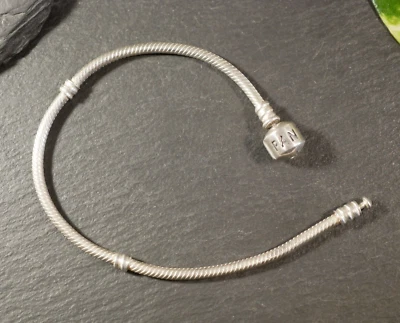 Hübsches 925 Sterling Silber Armband ALE Pandora Kordelarmband Elegant - Bild 1 von 4