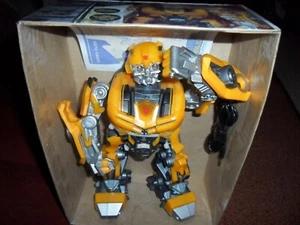 Transformers Beatmix bumblebee Mp3 Speaker Tiger Electronics - Picture 1 of 12