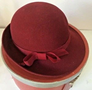 Burgundy Red Hat Geo W. Bollman & Co Doeskin Felt 100% Wool & Wanamaker Box - Picture 1 of 12