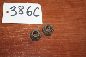 Honda ATC 200X 1986 tuercas de rueda trasera OEM 86 D - Imagen 1 de 4