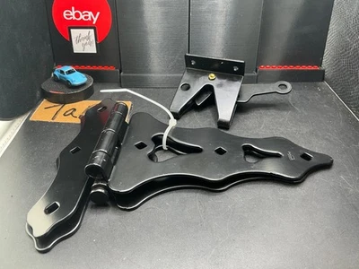 Fence Door Hinges and Latch roughly 10"x8" hinges 3pc lot 📦 - Image 1 of 2