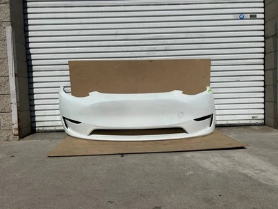 23-24 Tesla Model Y Front Bumper Cover Pearl White PPSW 1540100-17-E w/scratches - Image 1 of 4