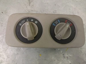 99-04  HONDA ODYSSEY AC HEATER AIR TEMPERATURE CONTROL SWITCH REAR - Picture 1 of 4