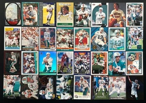 Dan Marino (lote de 32 tarjetas) con insertos Miami Dolphins Salón de la fama como nuevo - Imagen 1 de 5